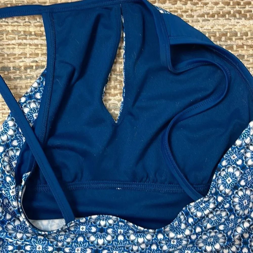 Ellen Tracy Blue Patterned Tankini Size 8 - Picture 5 of 14
